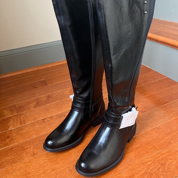 NWT WANTED Womens Black Double Buckle Strap Stretch Bergen Riding Boot - Picture 2 of 10